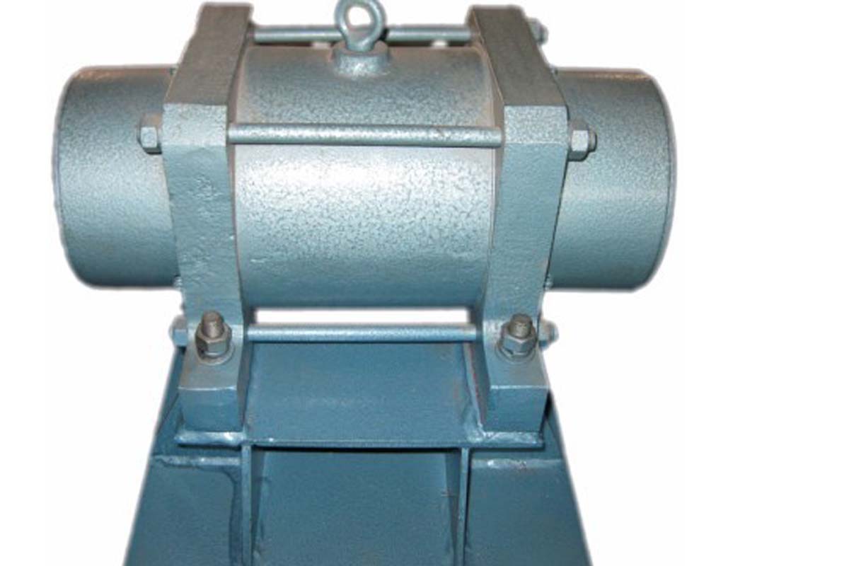 不了解倉(cāng)壁振動(dòng)器的使用要求？專業(yè)人士回答……